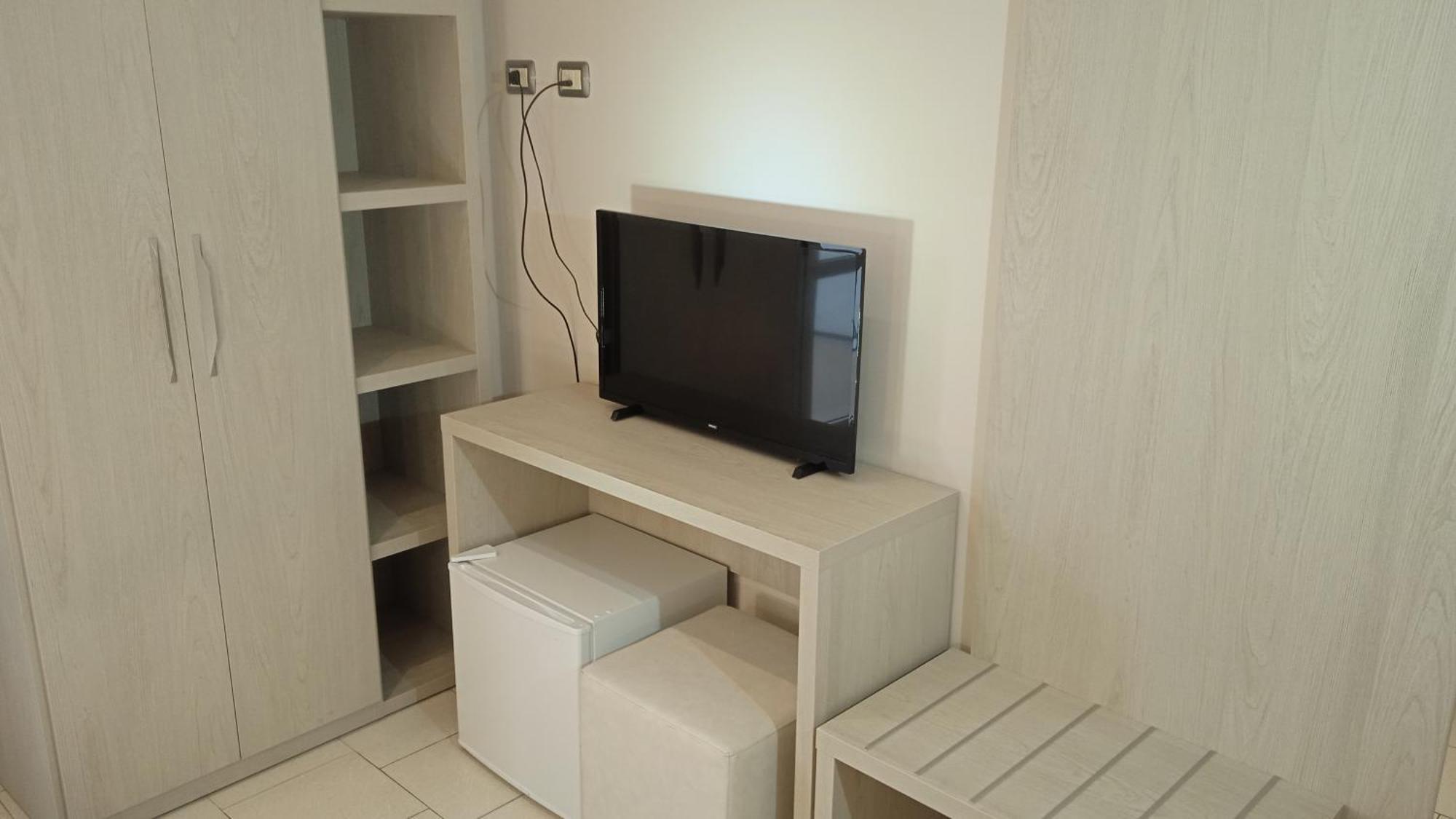 Hotel Stefan Room & Breakfast กัตเตโออามาเร ภายนอก รูปภาพ