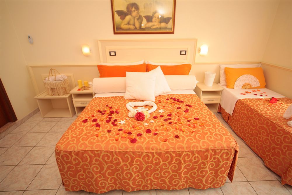 Hotel Stefan Room & Breakfast กัตเตโออามาเร ภายนอก รูปภาพ
